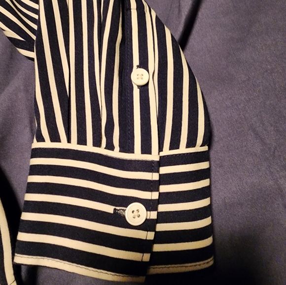 Navy and white striped button-up blouse - Picture 4 of 4